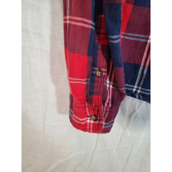 Abercrombie Fitch  Red Navy Plaid Button Down M - Picture 7 of 7